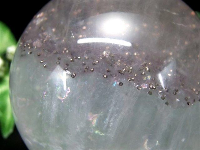 激レア・虹入り パイライトインフローライト 丸玉 台座付 直径約62mm 重さ約400g 天才の石 整然と並ぶパイライト 一点物 蛍石 アメリカ合衆国イリノイ州産