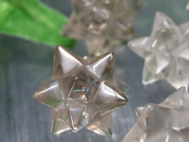 明るめカラー スモーキー レムリアン水晶アステロイド 小星型12面体 重