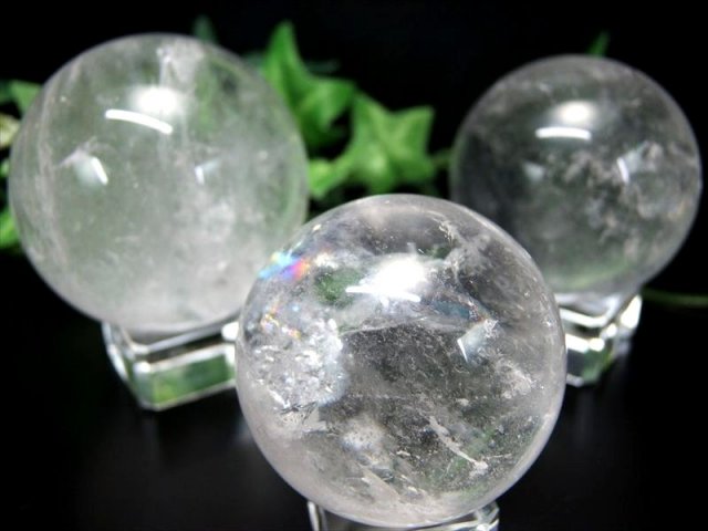 天然透明水晶 丸玉 直径38mm-40mm すべての浄化と純粋さの象徴 お守り