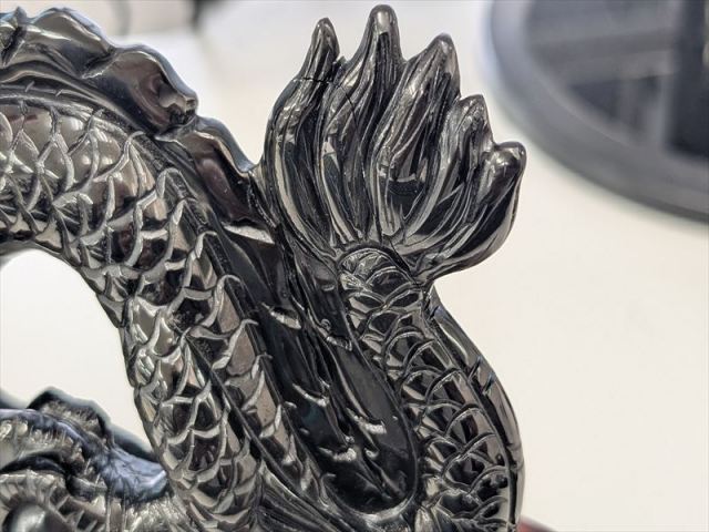 アウトレット商品 漆黒の龍が目覚める 最強の守護神 オブシディアン