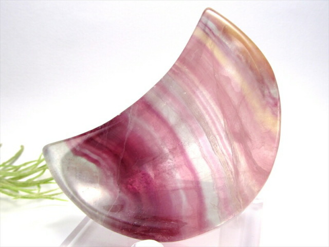 小物が浄化できる小皿 マルチカラーフローライト クレセントムーン型 小皿 置物 重さ173g そのまま飾っても可愛い ブラジル産 パワーストーン 天然石