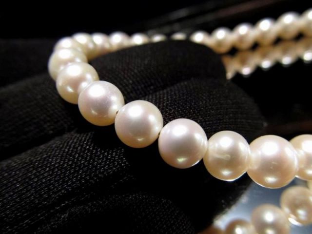 ホワイト淡水パール ブレスレット 約6mm-6.5mm しっとり艶やか なめらかなパールホワイトの輝き 高貴さと美しさの象徴 アジャスター金具付き パワーストーン