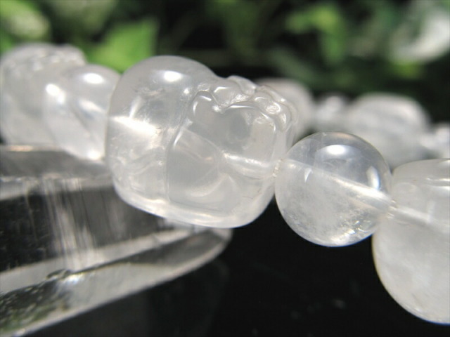 天然水晶 貔貅 ヒキュウ 入り ブレスレット ヒキュウサイズ幅約13mm-14mm×9個 丸珠7.5mm-8mm×9珠 キュートな貔貅 財運を高める瑞獣
