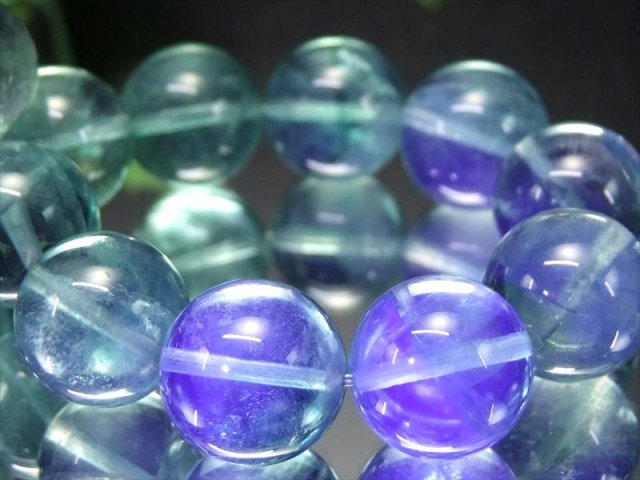 強蛍光 虹入り 5A グリーンフローライト 蛍石 ブレスレット 14mm-15mm×16珠 鮮やかブルー 超透明 青緑の美しい蛍石 アメリカ産 パワーストーン 天然石