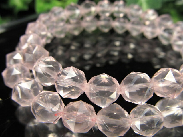3A ローズクォーツ スターカットブレスレット 6mm-6.5mm×27珠前後 キラキラ輝くスターカット 天使と女神の守護を纏う癒しの石 マダガスカル産
