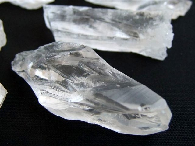 美しい成長痕 1個売り レムリアンルーツクォーツ クリスタル 重さ約9g