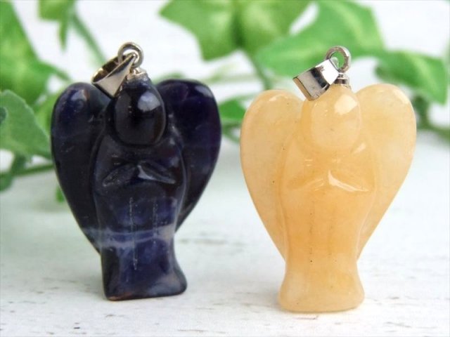 天然石　ペンダントトップ 人気の5種 天然石 エンジェル彫り ペンダントトップ 1個売り 約25ミリ