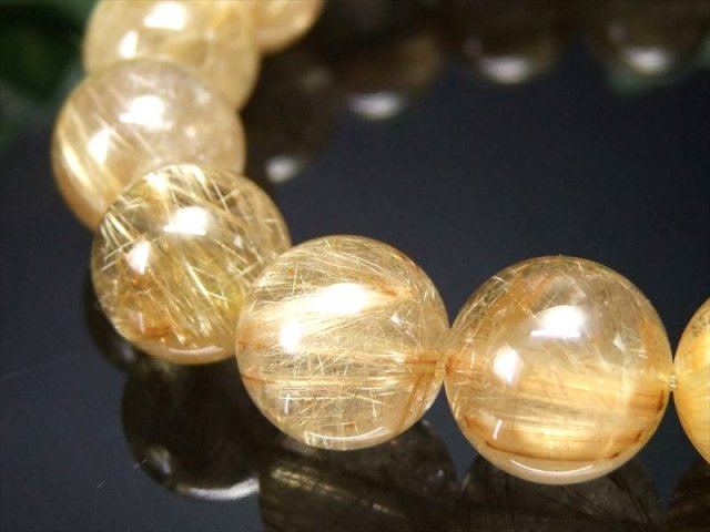迫力の束針 5A タイチン多め ゴールドルチル クォーツ ブレスレット