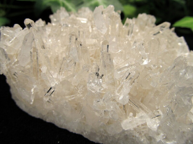 四川水晶 針状 水晶クラスター 最大幅92mm 重さ213g クォーツ 超人気針 四川水晶 針状 水晶クラスター 最大幅92mm 重さ213g クォーツ 超人気針
