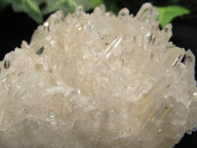 四川水晶 針状 水晶クラスター 最大幅92mm 重さ213g クォーツ 超人気針
