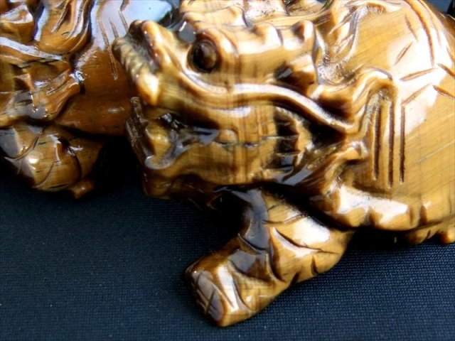 大サイズ タイガーアイ ロングイ 龍亀 彫刻 置物 最大幅約62mm 重さ