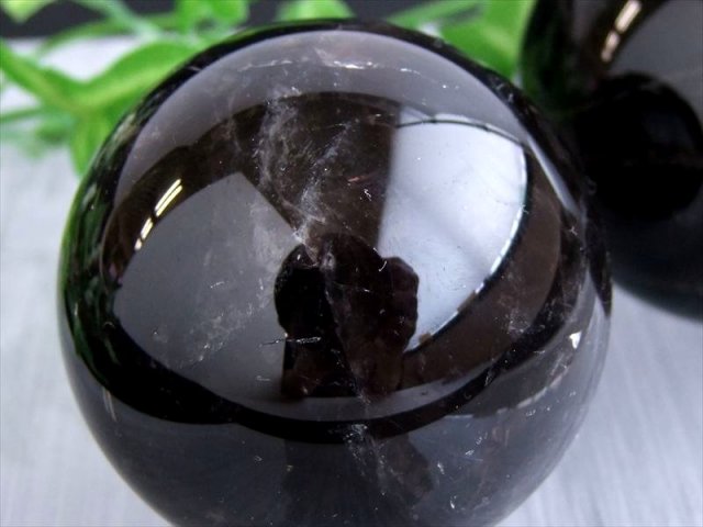 3A 黒水晶 モリオン 丸玉 置物 1個売り 直径約48mm-50mm 大人気 モリオンスフィア 魔除け 厄除けの黒い水晶 チベット産 パワーストーン 天然石
