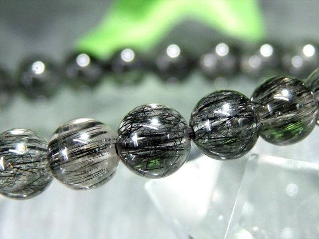 ご成約済　幻のリアルブラックルチルクォーツのブレス　二酸化チタン針　12.2㎜ 激レア・針の向きが揃ったタイプ 5A ブラックルチル クォーツ