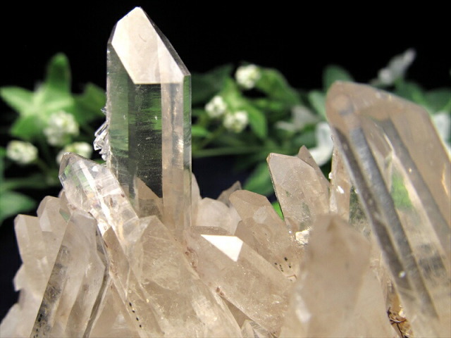 激レア・煙水晶 限定4個 四川省産 スモーキー水晶 クラスター 最大幅89mm 重さ200g クォーツ 超人気針状群生 ブレスの浄化 原石 1点もの 四川省産