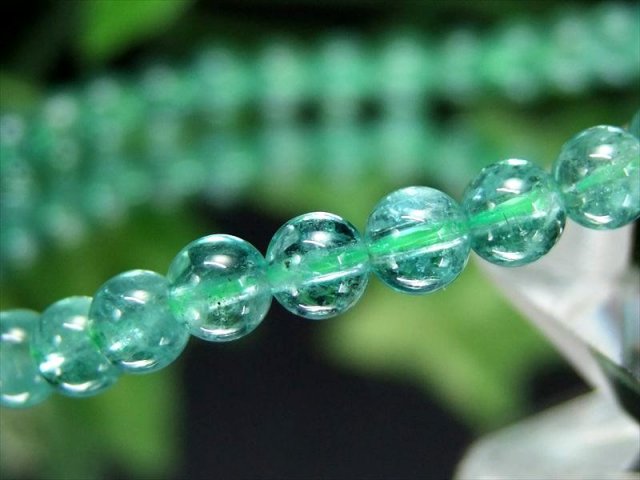 抜粋鑑別済み 5A エメラルド 翠玉 ブレスレット 4.5mm-5mm×41珠 世界4大宝石 透明度抜群 翠玉 緑玉 ザンビア産 パワーストーン 天然石