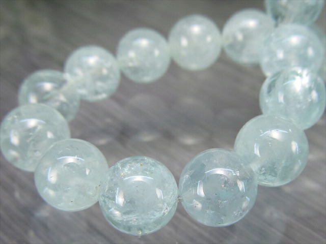 淡く上品な ブルーカラー 3A シンデレラ アクアマリン ブレスレット 7.5mm-8mm×24珠 3月誕生石 海の守護石 美しい若さと幸せな喜びの象徴