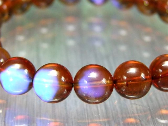 希少なレッド 5A レッド ブルーアンバー ブレスレット 9mm-9.5mm×21珠 古来より人々に愛されてきた東欧の宝石 鮮烈なレッド×幻想的ブルー発色 1点物
