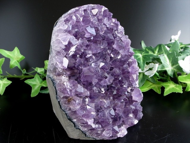 3A アメジスト クラスター スタンドタイプ 高さ113mm 重さ1124g 美結晶 愛の守護石 浄化 インテリア 置物 玄関 風水 紫水晶 天然石 1点物 ウルグアイ 産