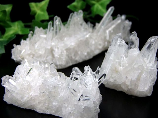 4A 四川水晶クラスター 1個売り 重さ90g-110g 超透明結晶 超人気キラキラ針 浄化 原石 激安大放出 四川省産 パワーストーン 天然石