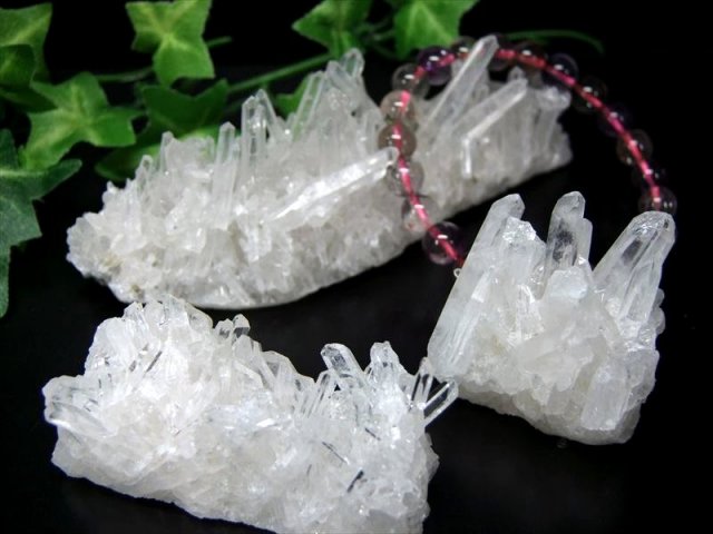 4A 四川 水晶 クラスター 1個売り 重さ15g-25g 透明結晶 超人気キラキラ針 浄化 原石 激安大放出 四川省産 パワーストーン 天然石 四川省産 水晶 クラスタ