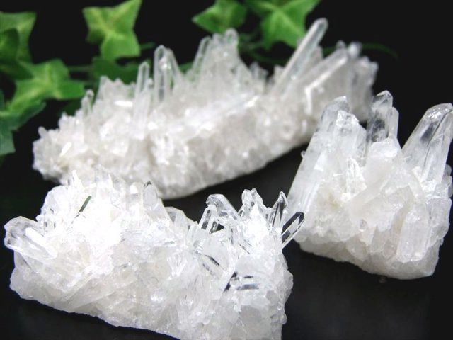 4A 四川 水晶 クラスター 1個売り 重さ170g-200g 透明結晶 超人気キラキラ針 浄化 原石 激安大放出 四川省産 パワーストーン 天然石 四川水晶 クラスター