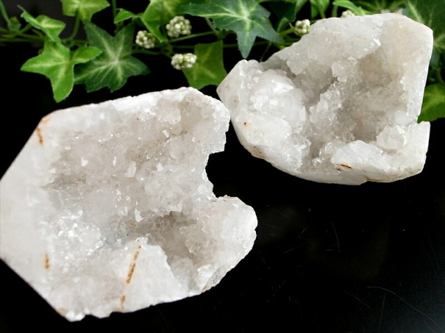 キラキラ ちび ジオード 昌洞 ハーフタイプ 1個売り 80g-100g 美結晶 天然石 空間浄化にもインテリアにも最適 モロッコ産 パワーストーン 天然石