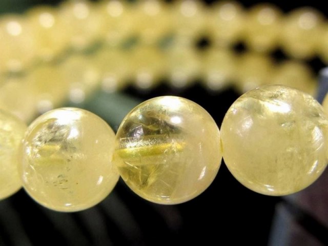 イエロー ダンビュライト ブレスレット 6mm-6.5mm×29珠 希少カラー 極上グレード 理性の石 癒しと安らぎのお守り 透明感を備えた美しいゴールデンイエロー