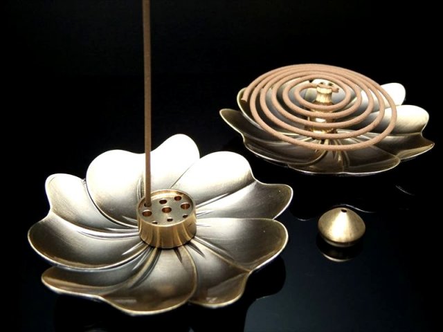 花びら型 4点set お香立て コッパー製 スティックタイプとうずまきタイプ両方使える香立て 便利な4点セット 高品質 銅製