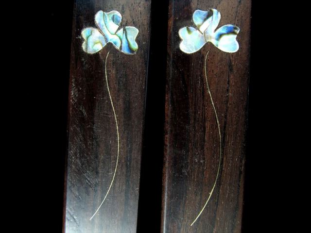 紫檀木のお香立て お香ボックス クローバーAタイプ 神固 質感がサイの