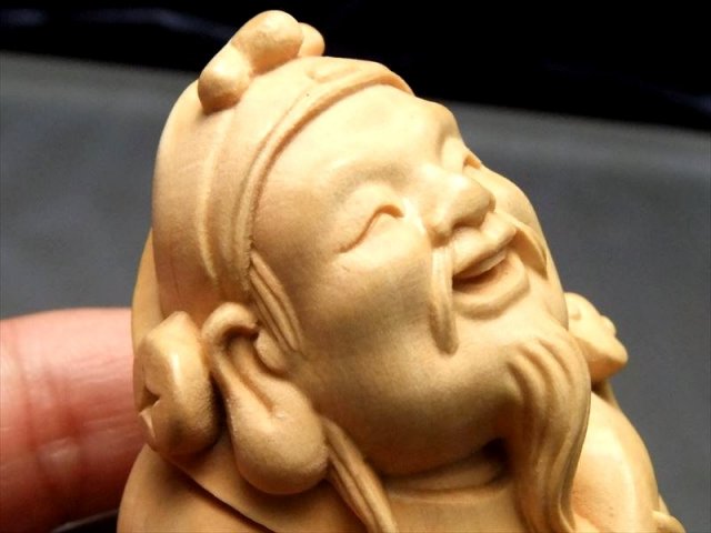 財神 木彫り置物 高さ約83mm 財福をつかさどる神 木彫り 天然木観音