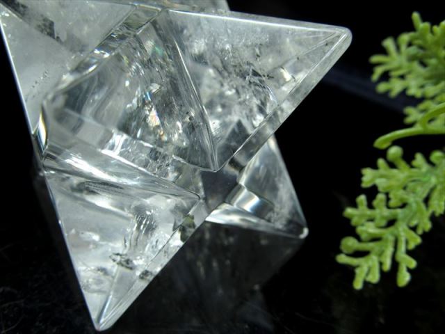 天然石　マルカバスター　超美品 楽天市場】天然水晶 マカバスター 特大 【一点物】 約80mm