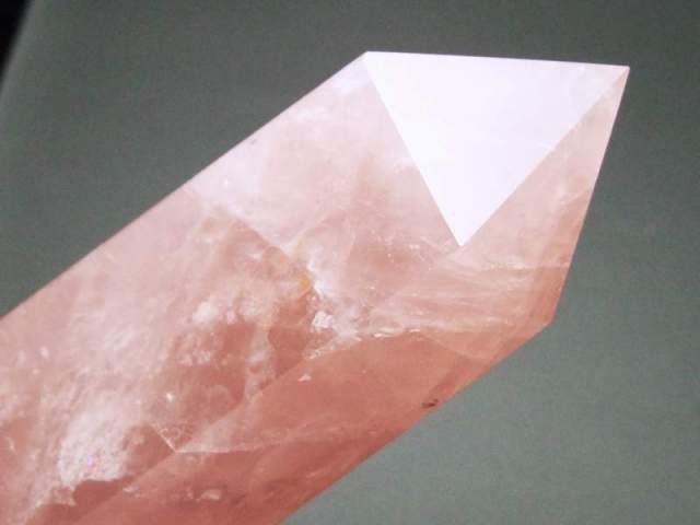 ローズクォーツ ポイント 六角柱 デンドリティックローズ