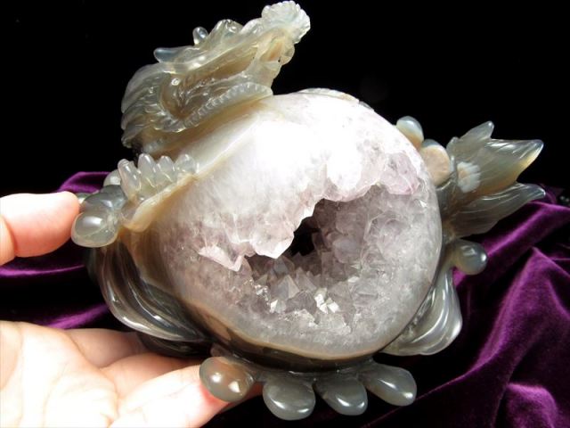 天然石 天然ジオード瑪瑙鉱石、手彫りのスカル、水晶の家の装飾(Size 