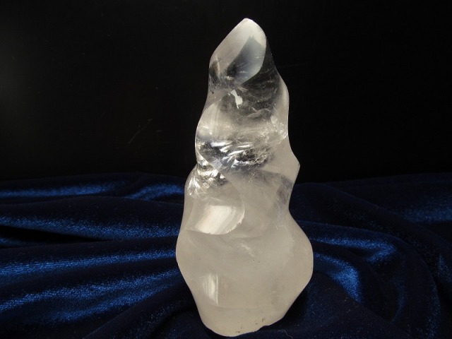超希少形 水晶ツイストシェイプ置物 高さ92mm 重さ148g 水晶ねじれ磨き1点物 マダガスカル産