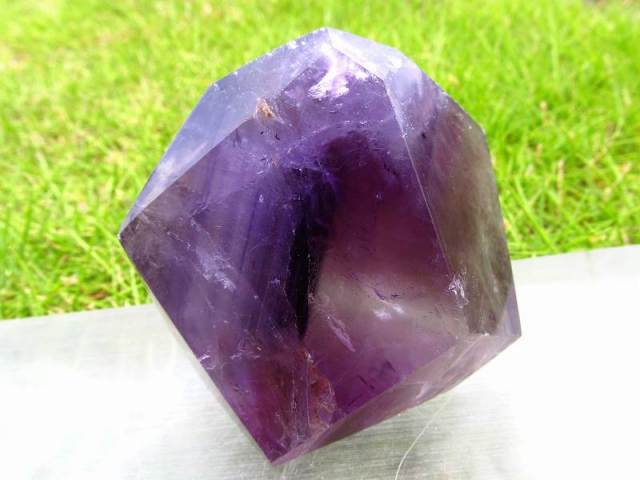 超透明!濃厚発色!虹入り 不定形 アメジスト ポリッシュ 原石置物 最