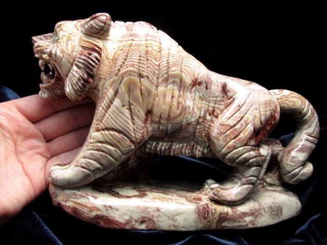 超レア‼︎ 天然石石刻アンティークジャスパー天然石タイガー（虎彫り