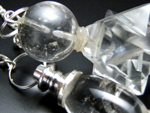 【水晶ペンデュラム】大和の霊力入り！浄化！ Amazon.co.jp: RELIGHT 天然石 水晶 ペンデュラム ダウジング 占い
