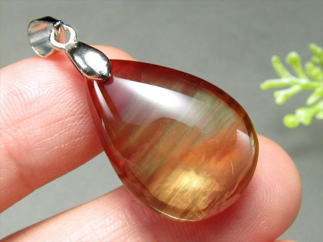 カラーチェンジ❣️アンデシンペンダントトップ