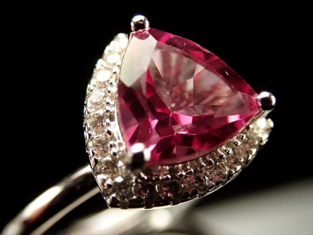 激安宣言 5A ピンクトパーズ リング トリリアントカット 石サイズ縦約