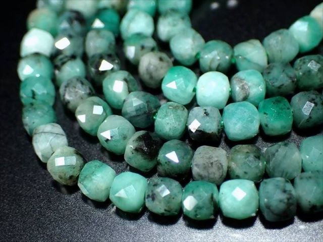 ★特別ご提供★世界四大宝石☆叡智の象徴【コロンビア産エメラルド『翠玉』原石】❤️ コロンビア Coscuez Mine産 エメラルドの原石 No.4 - cute stone -