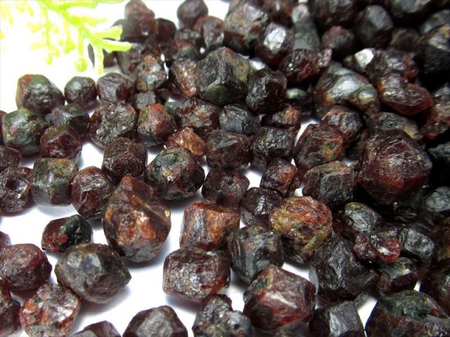 天然石 ラブブ カービング 天然石 セレナイト ラブブ LABUBU カービング｜Yahoo!フリマ（旧PayPay