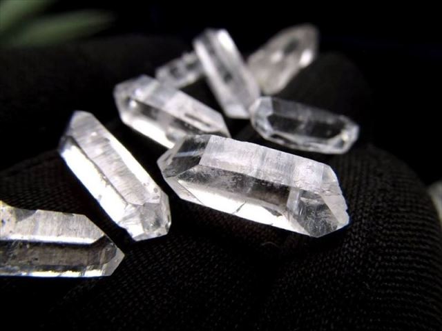 良質 見事なダブルポイント パキスタン産 水晶ダブルポイント