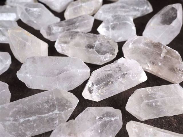 クリアー水晶（ブラジル産） 思い立て