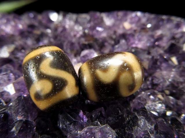 希少 ミニ天珠 如意鈎天珠(にょいこうてんじゅ) 全長約12mm 1個売り 仕事運向上・勝負運強化・金財運向上・願望達成