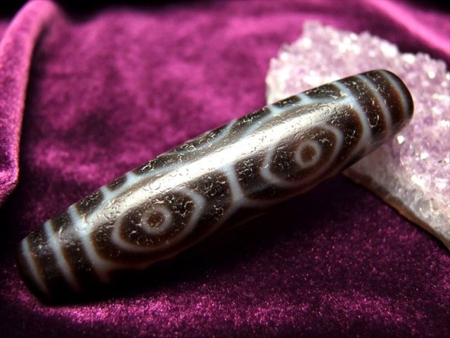 激レア 特大 最高級 至純馬蹄痕天珠 龍眼天珠 りゅうがんてんじゅ サイズ 約68 0ミリ 重さ 26 4g 風水開運 諸運隆盛 権力掌中 富財獲得 Comrose