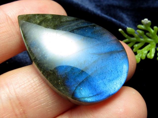 深緑(ふかみどり) 赤字限定特価♥天然石 ラブラドライト ♡素材 穴なし