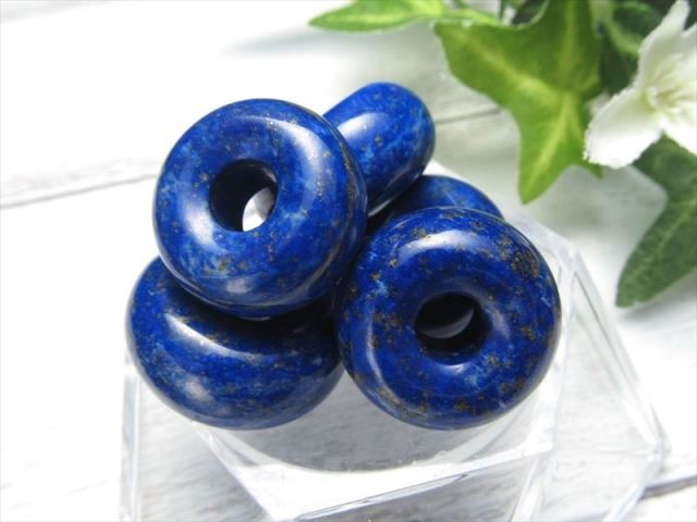 1粒売り 通し穴大きめタイプ ラピスラズリ ドーナツ型 ビーズ 中サイズ  