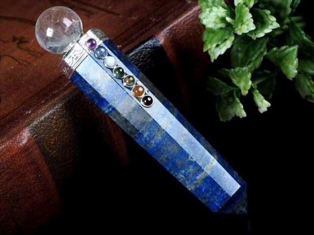チャクラ対応 ヒマラヤ水晶丸珠付き ラピスラズリ マジックワンド 全長約11cm-13cm 1個売り 7種の天然石 ヒーリングワンド タイプF