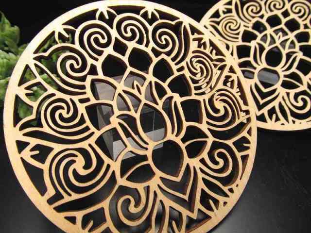 1個売り デザインウッド 木製 コースター 直径約10cm 小物置きやインテリアにも Lタイプ