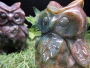 オーシャンジャスパー フクロウ彫り 置物 重さ約130-160g ふくろう 不苦労 唯一無二の模様 自然が作り出す大胆なペインティング マダガスカル産